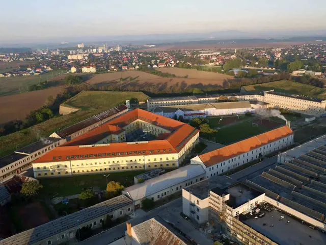 stahovanie-leopoldov